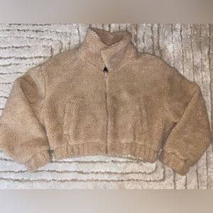 Streetwear Society Beige Sherpa Fuzzy Zip Up Jacket Size Medium